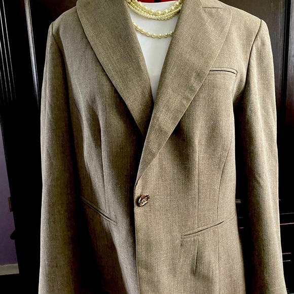 Jones New York Blazer - Picture 2 of 10